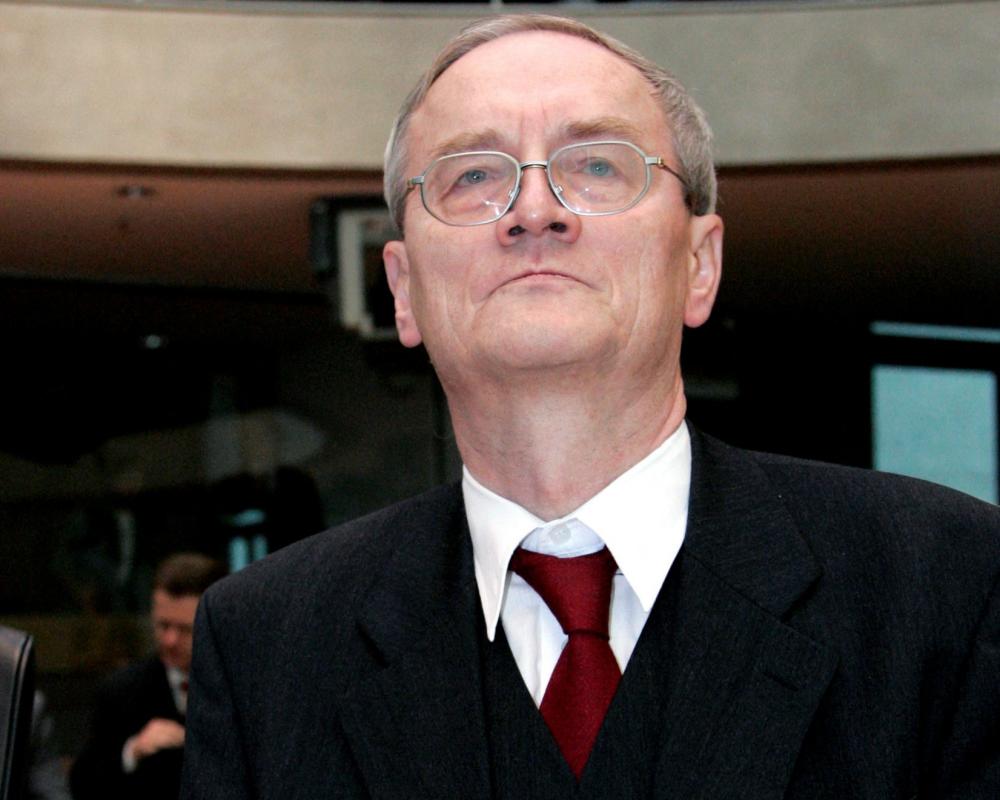 German Spy Chief Arrest: Ex-BND Head Detained in Treason Case