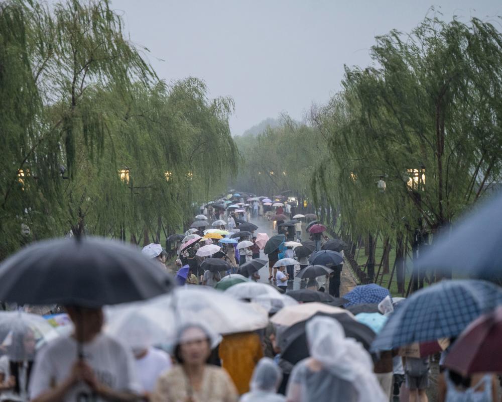 Typhoon Dolphin Beijing Flood Risk: Heavy Rain Alert