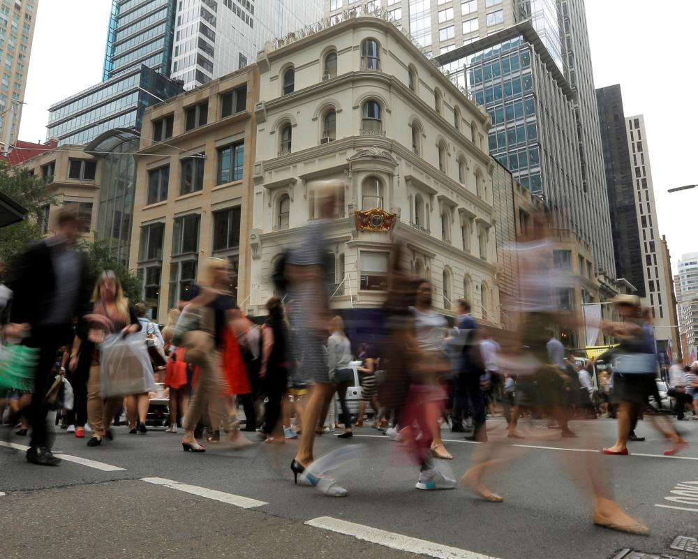 Australia's Real Wages Drop While Corporate Profits Soar
