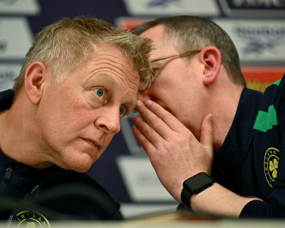Republic of Ireland Players Wear Black Armbands vs Israel