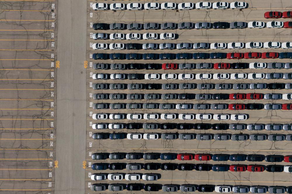 Trump Tariffs on Canadian Cars and Steel: Trade War Impact