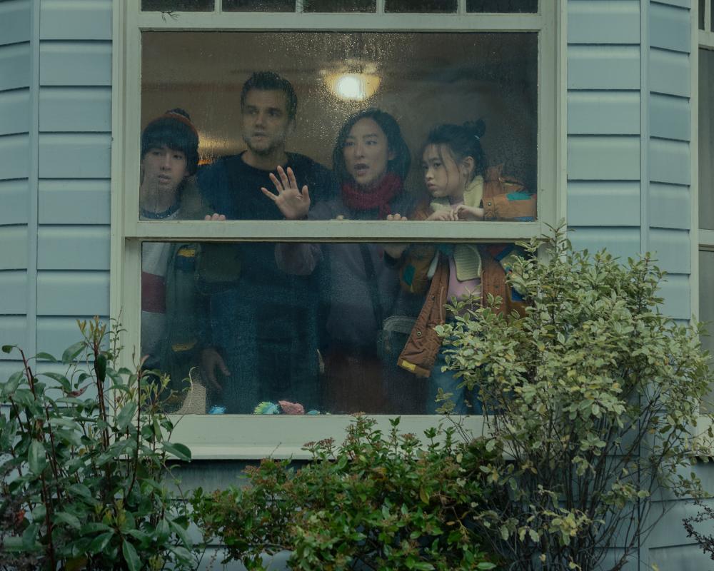The Last House Review: Post-Covid Thriller Delivers Solid Night
