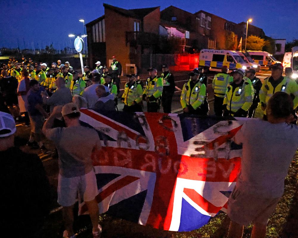 Anti-Migrant Protests Erupt in Gosport After Channel Rescue