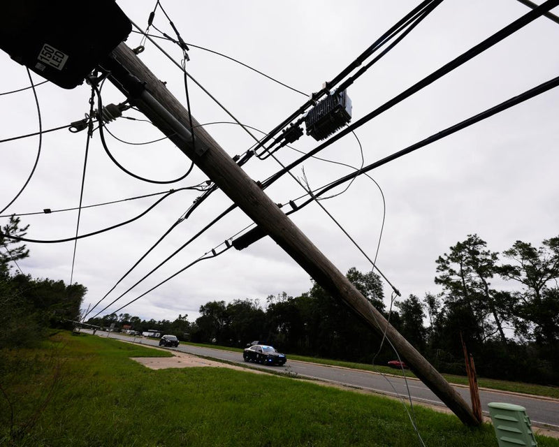 Hurricane Isaias Power Outages: Florida and Alabama Impact
