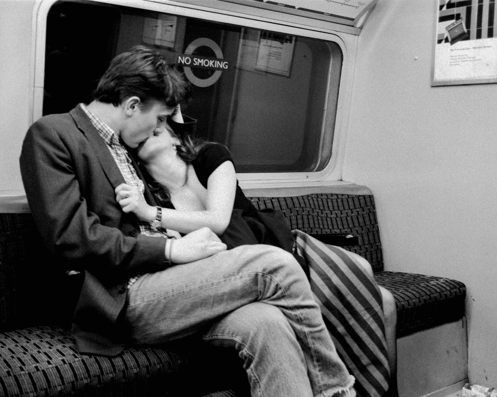 90s London Tube Photography Captures British Nightlife Culture