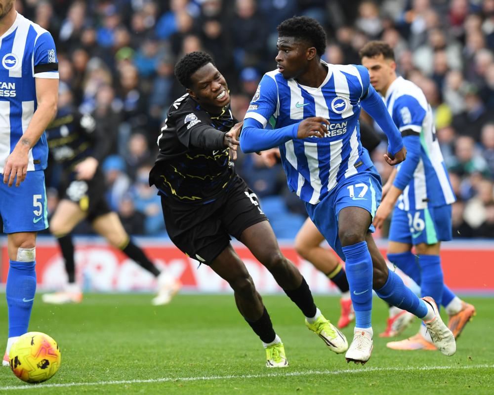 Manchester United Make £65m Offer for Brighton's Carlos Baleba
