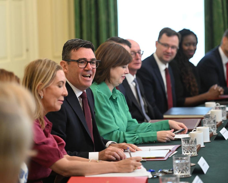 Burnham's Oxbridge-Heavy Cabinet: Social Mobility or Stagnation?