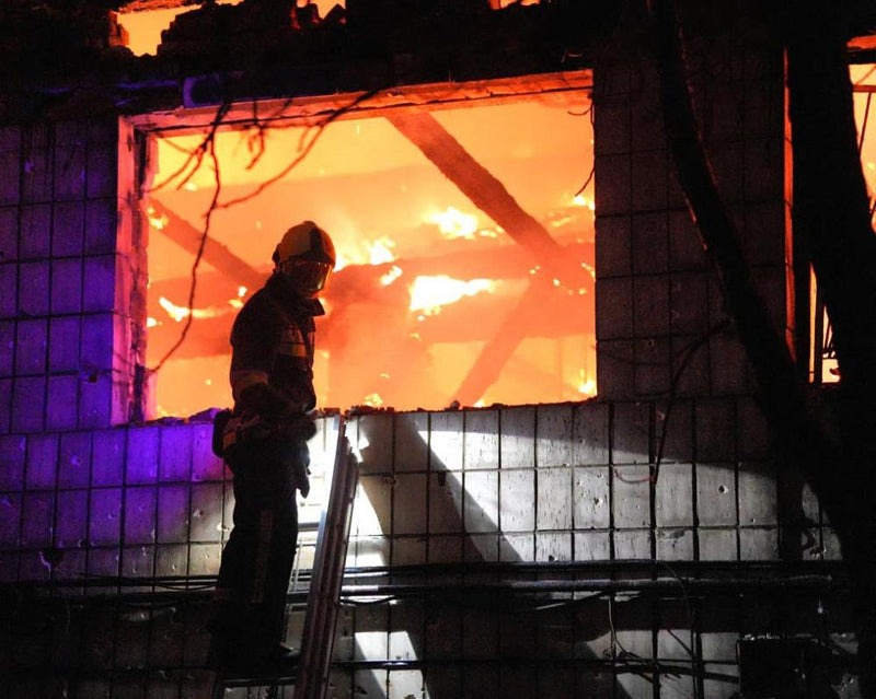 Russia Drone Attacks on Kyiv Kill 12 in Sixth Night Strike