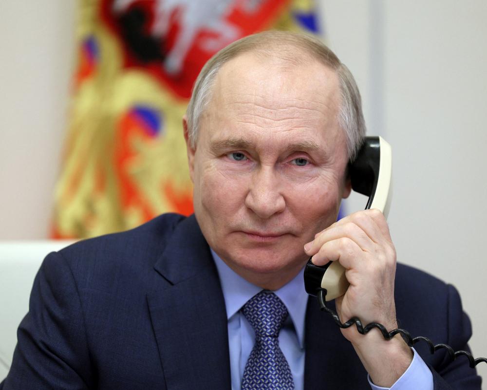 Europe's Rift Over Talking to Putin: Pragmatic or Pointless