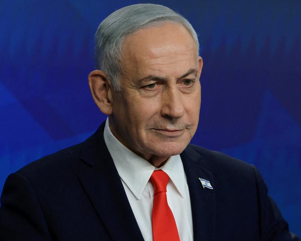 Netanyahu Rejects US Gaza Deal: Risky Political Gamble