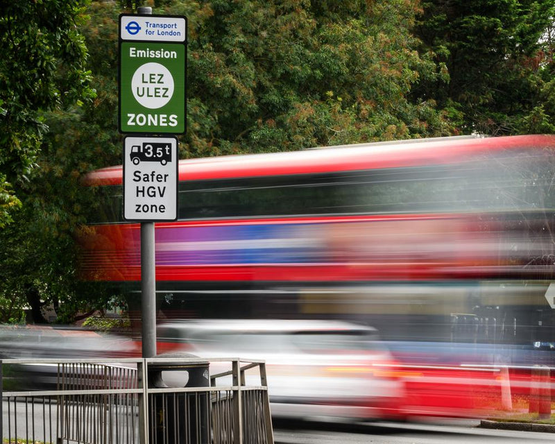 London's Low Emission Zone Success: Why Cities Hesitate on Clean Air