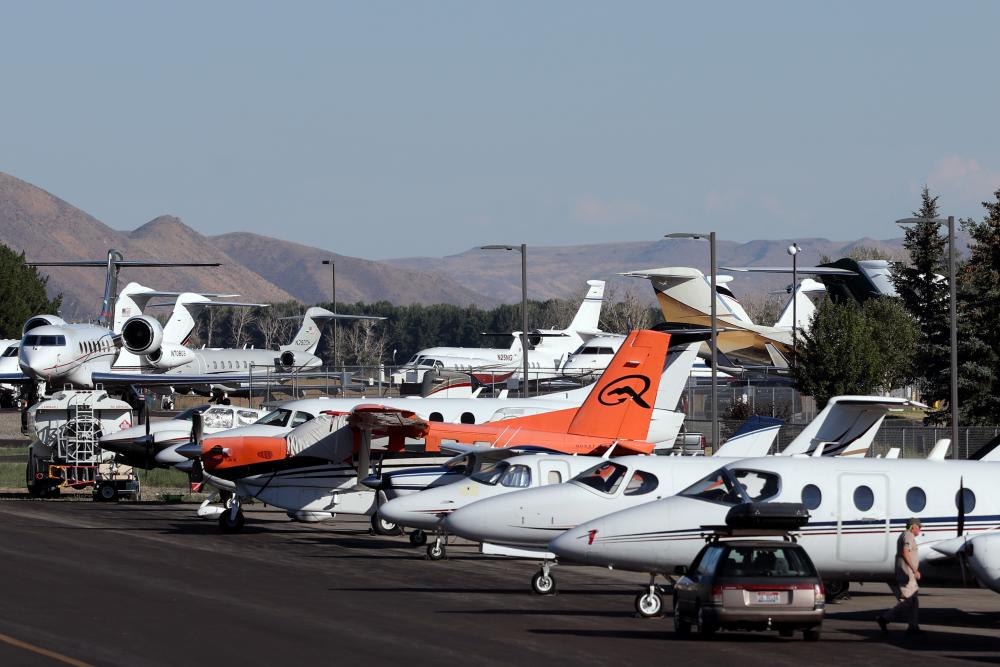 Private Jets Pollute 14x More Than Commercial Flights, Report Says