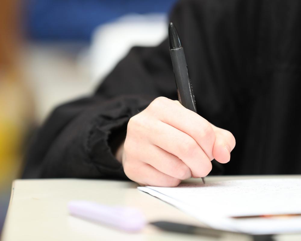 Naplan Results 2025: Reading and Writing Decline in Australian