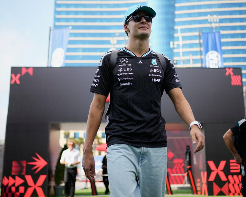 Russell Vows to Keep Fighting in F1 Title Race Against Antonelli