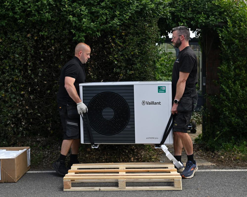 UK Budget Cuts Threaten Green Heating Targets and Heat Pump Scheme