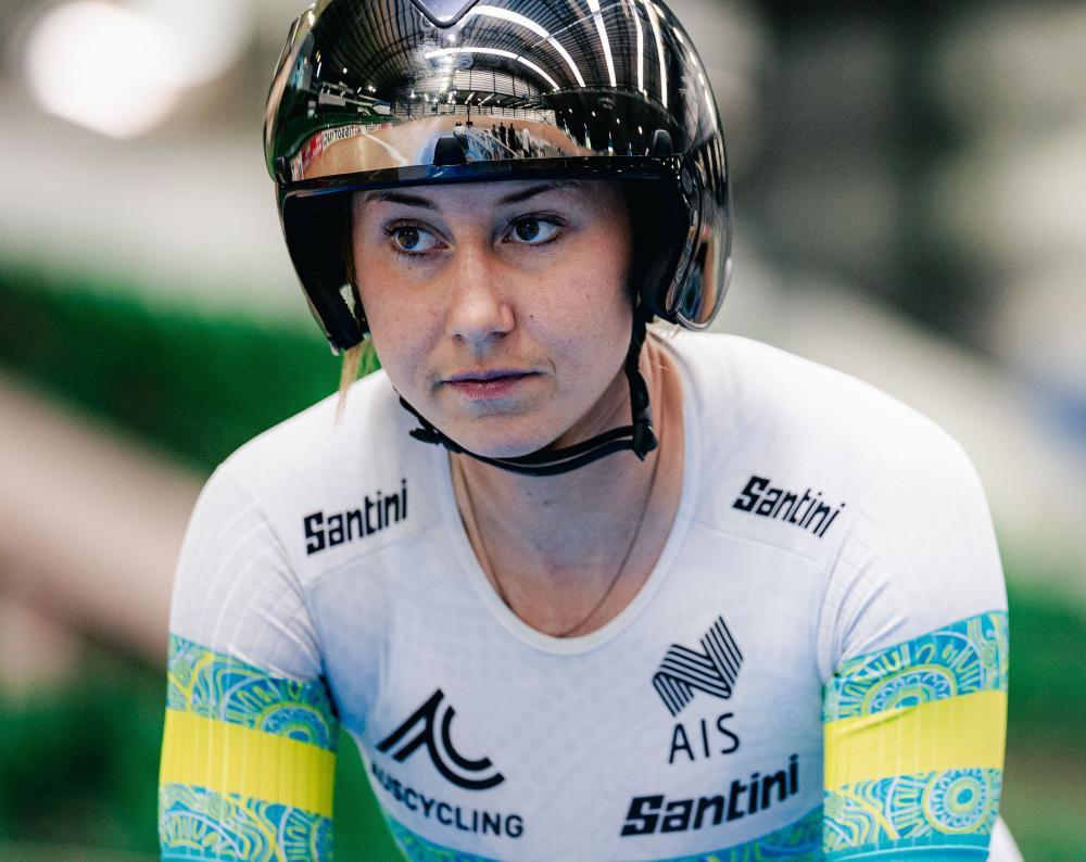 Australian Rider Nearly Hit by Car at Tour of Britain Women