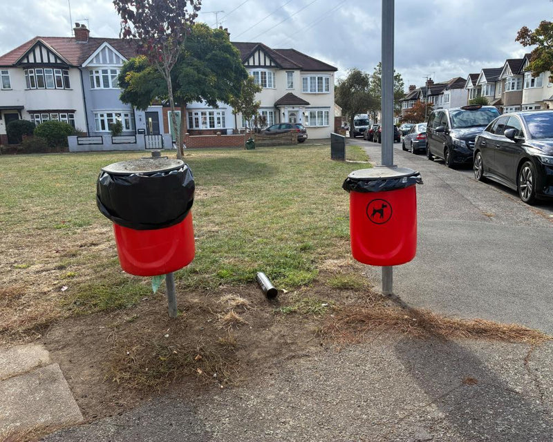 Hillingdon Council Removes 700 Dog-Waste Bins to Save £100k
