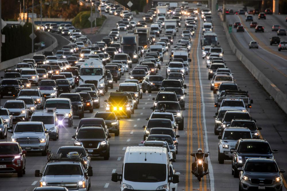 Trump Slashes Clean Car Rules: Impact on Auto Emissions