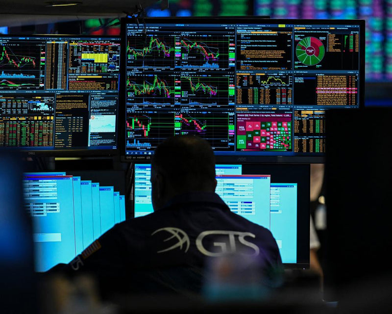 Government Borrowing Costs Hit Multi-Decade Highs on Inflation Fears