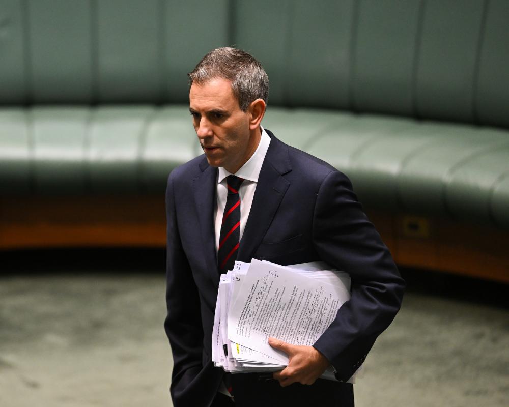 IMF Downgrades Australia's 2027 GDP Growth Forecast to 1.6%