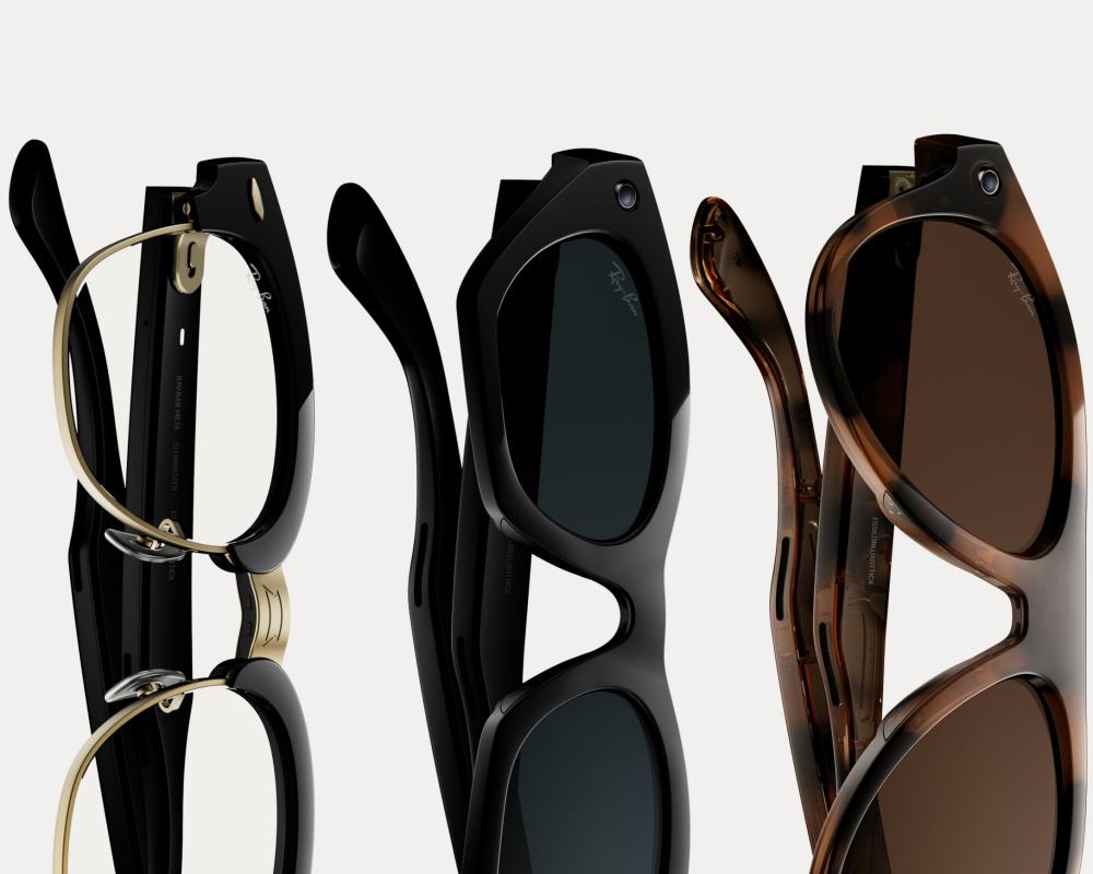 Meta Debuts No-Camera Smart Glasses and VR Spectacles