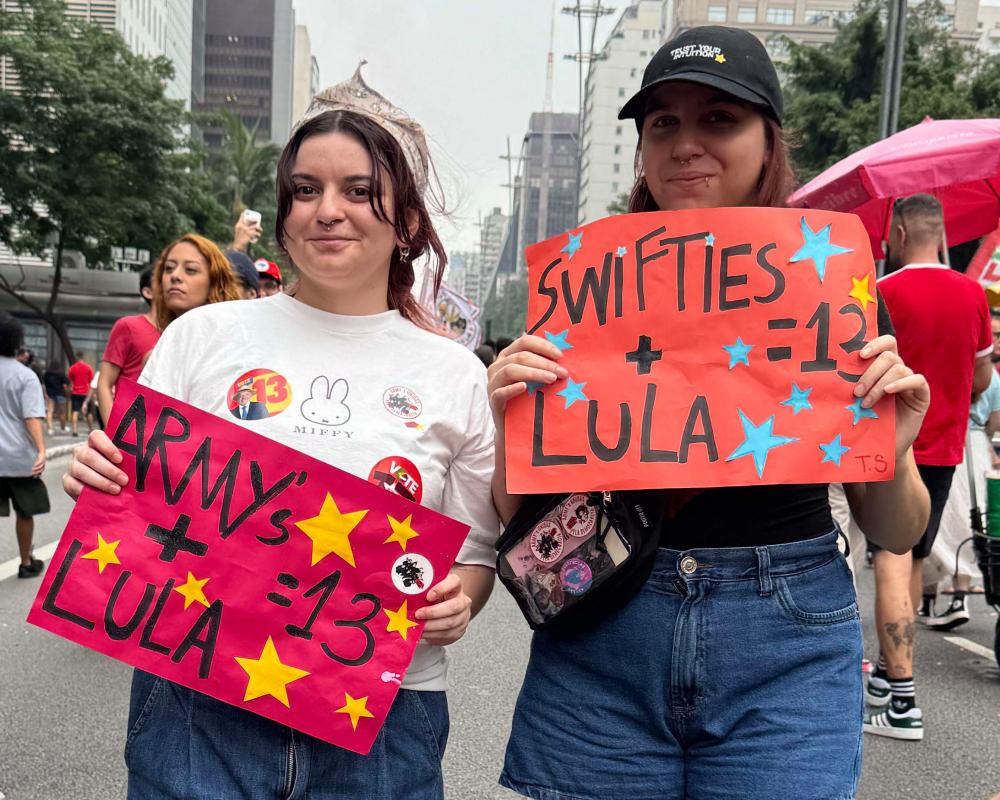Taylor Swift Fans and Pop Fandoms Rally for Lula in Brazil – Grand Goldman