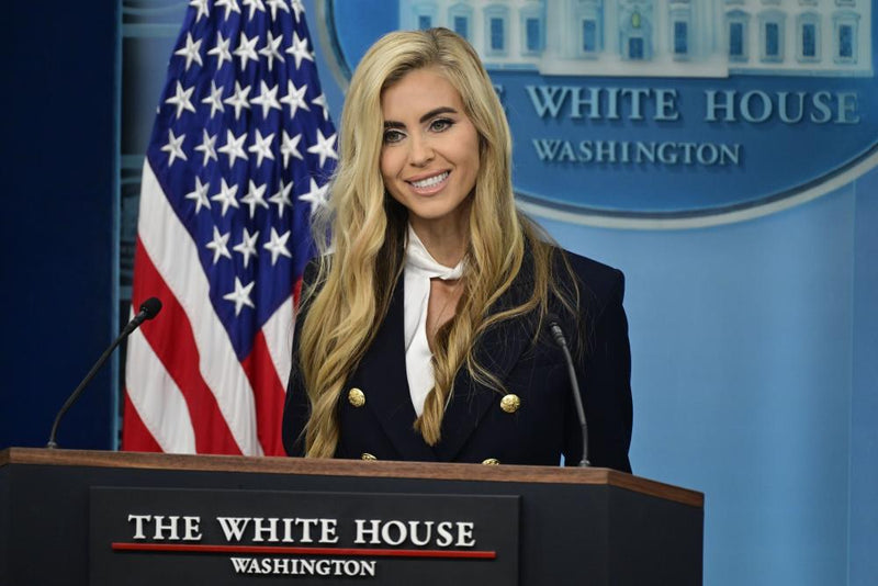 Katie Zacharia White House Debut: Trump's Press Secretary Malfunctions