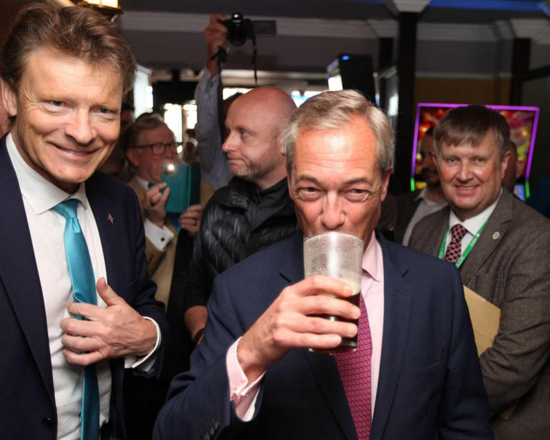 Farage Deal Over Political Return Sparks Sleaze Claims in 2024