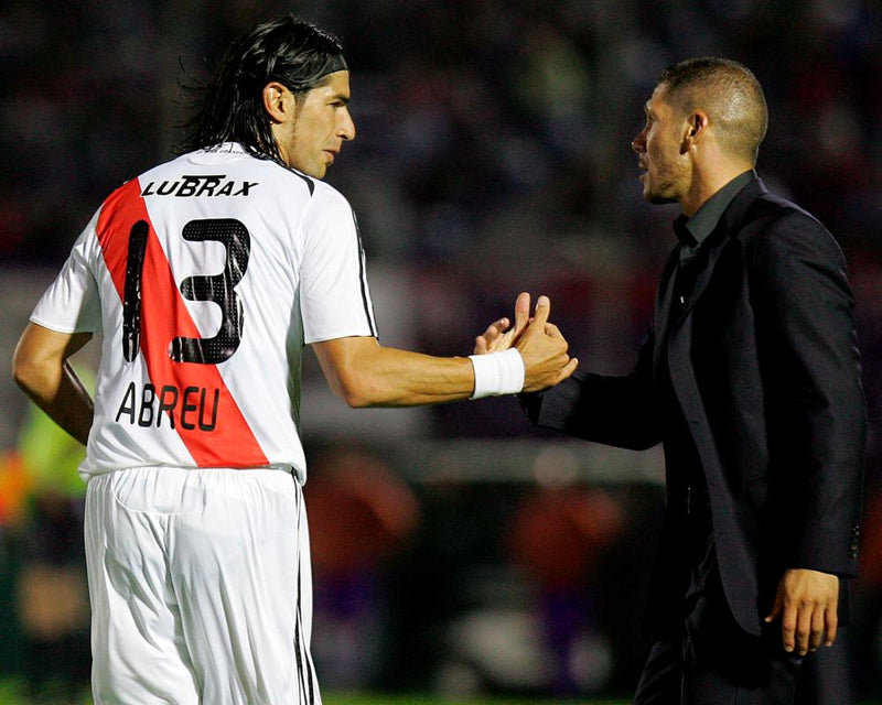 Footballers with the Most Clubs in Career History