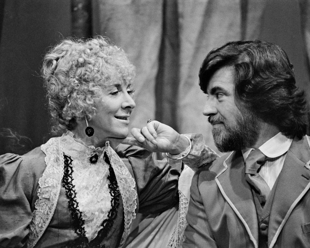 Sheila Ballantine Obituary: Stage Legend Dies at 98