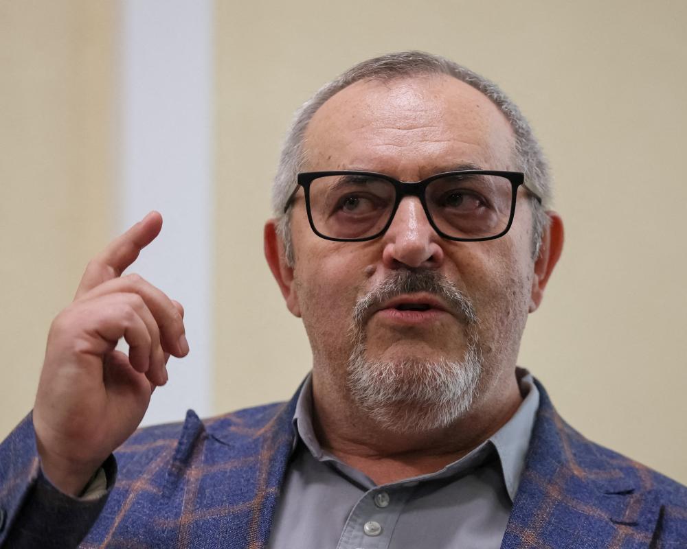 Anti-War Politician Nadezhdin Flees Russia Amid Crackdown