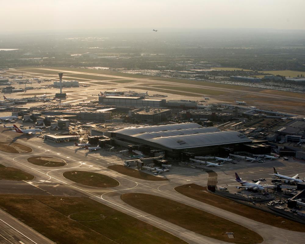 Heathrow Flood Disruption: Passenger Rights and Travel Tips
