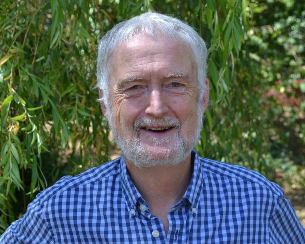 Steve Jones Obituary: Humanitarian Economist Dies at 77
