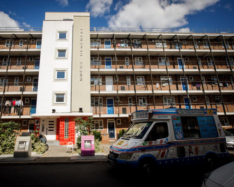 London Flats Water Crisis: Hundreds Without Running Water