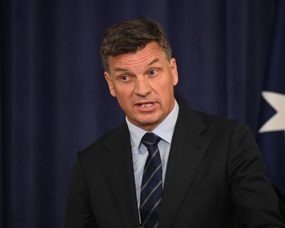 Angus Taylor Distances from Andrew Bragg's Super for Housing Plan