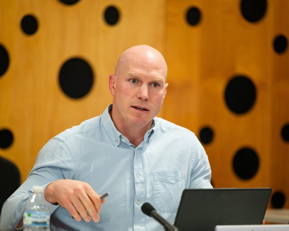 David Pocock Raises Concerns Over PM Adviser Vetting AI Letter