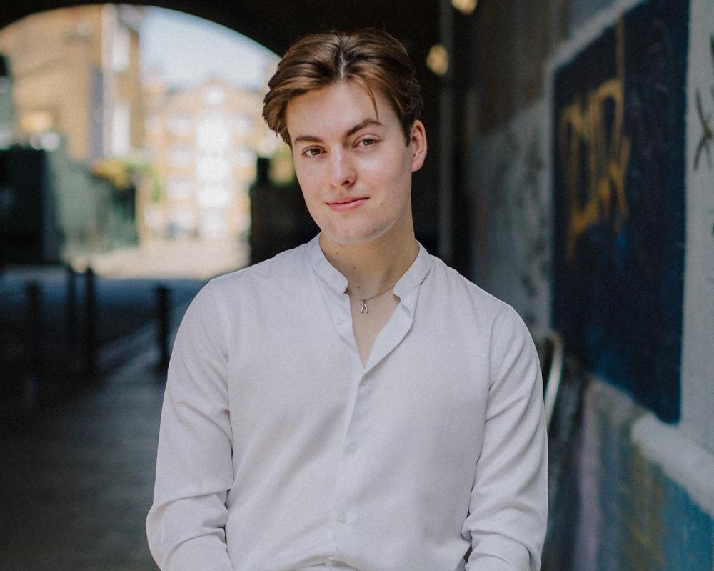 Britten Serenade Review: Wilson Explores British String Music