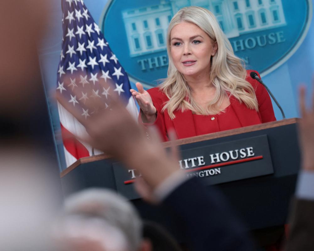 Karoline Leavitt Exit: Trump Press Secretary Departure Impact