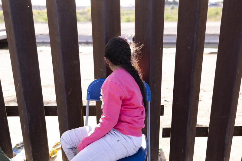 Trump Officials Send Undocumented Children to Texas, Sparking