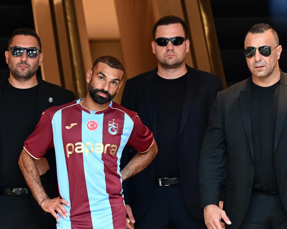 Mohamed Salah Joins Trabzonspor: A Liverpool Legend's New Chapter