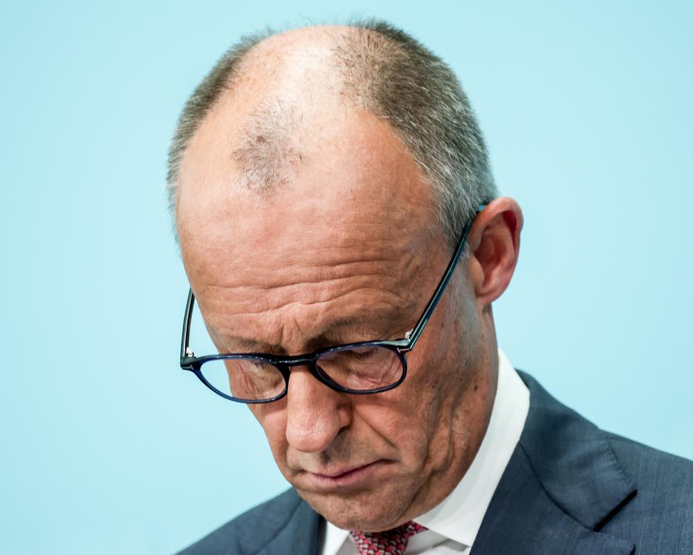 Friedrich Merz Faces AfD Surge as Germany's Coalition Crumbles