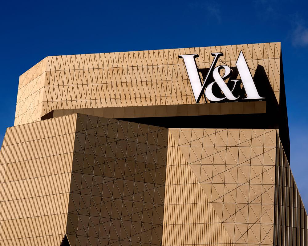 V&A Workers Strike Ballot Over Heatwave and Pay