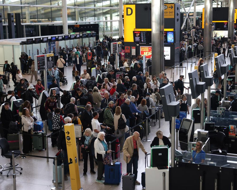 UK Air Traffic Control Software Error Causes Flight Chaos