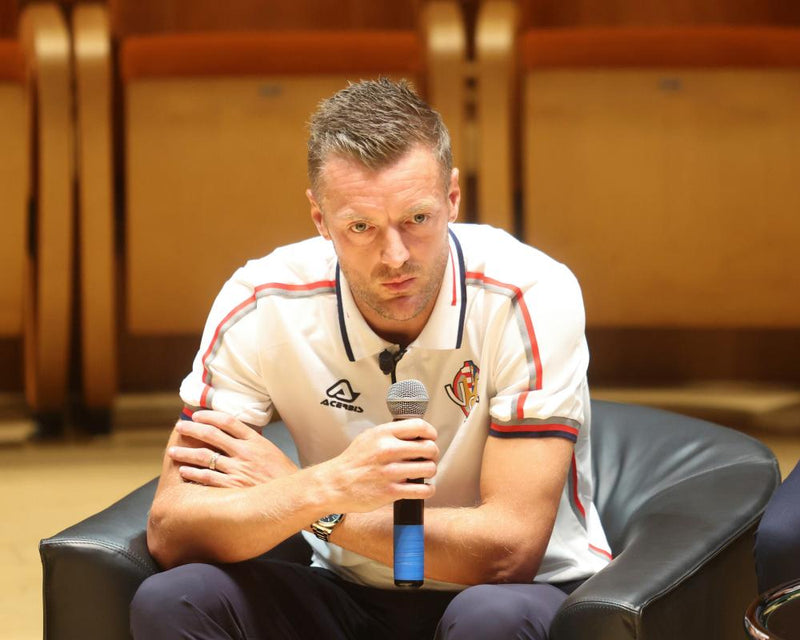 Jamie Vardy Signs for Burnley: Championship Return Explained