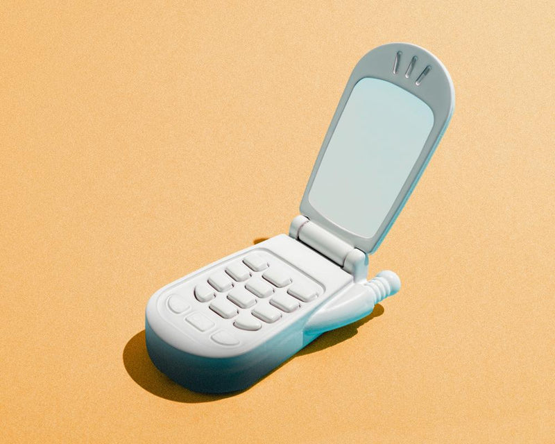Why Smartphones Kill Dinner Conversations and Social Connection