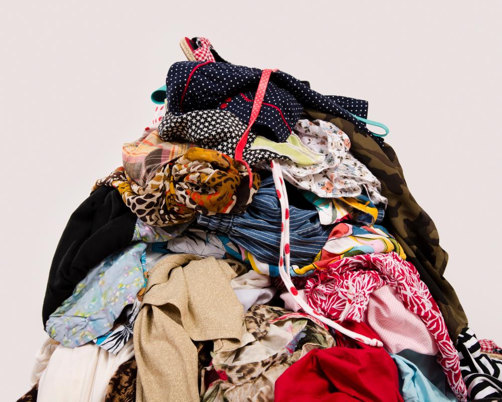 Polyester Backlash: Why Gen Z Hates the World's Most-Hated Fabric