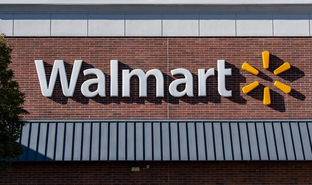Elderly Man Killed in Virginia Walmart Attack: Safety Concerns