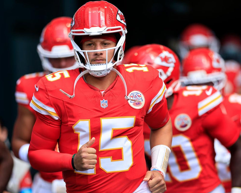 NFL Today: How to Watch Chiefs vs Raiders Live Stream Guide