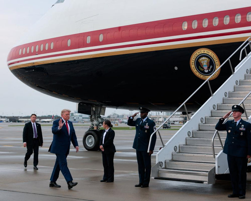 Trump Air Force One Decoy Passengers Controversy Explained