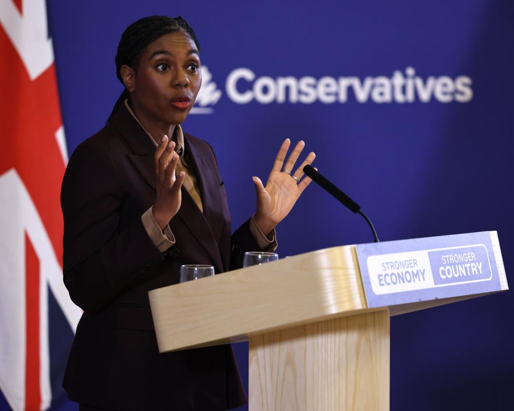 Kemi Badenoch's Telepathic Budget Reply: A Political Analysis